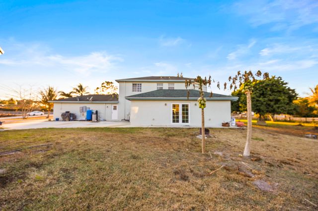 6934 Grapeview Boulevard, The Acreage, FL 33470