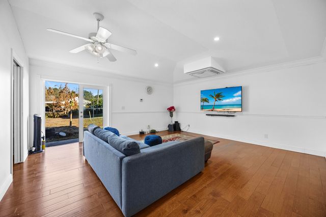 6934 Grapeview Boulevard, The Acreage, FL 33470