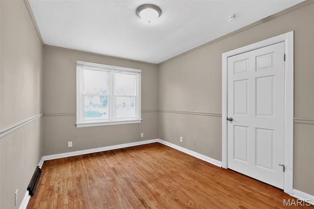 7046 Roslyn Drive, St Louis, MO 63136