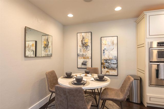 2410 Enfield RD 10, Austin, TX 78703