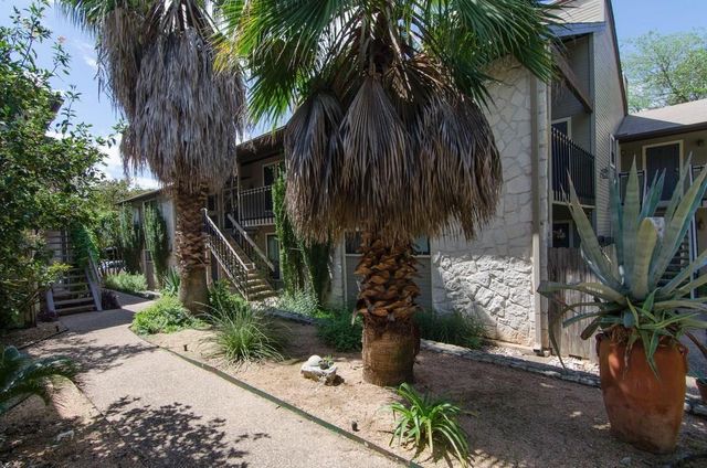 2410 Enfield RD 10, Austin, TX 78703