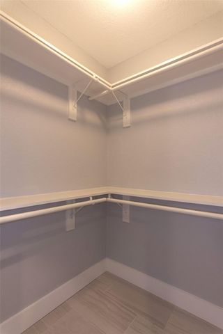 2410 Enfield RD 10, Austin, TX 78703