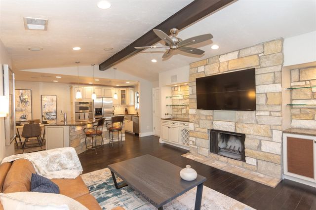 2410 Enfield RD 10, Austin, TX 78703