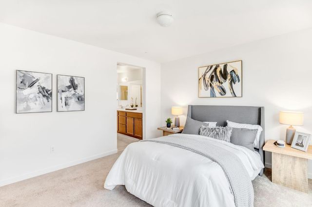 10946 International Dr, Rancho Cordova, CA 95670