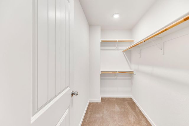 10946 International Dr, Rancho Cordova, CA 95670