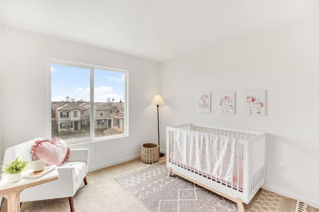 10946 International Dr, Rancho Cordova, CA 95670