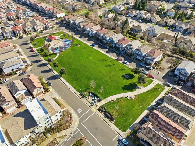 10946 International Dr, Rancho Cordova, CA 95670