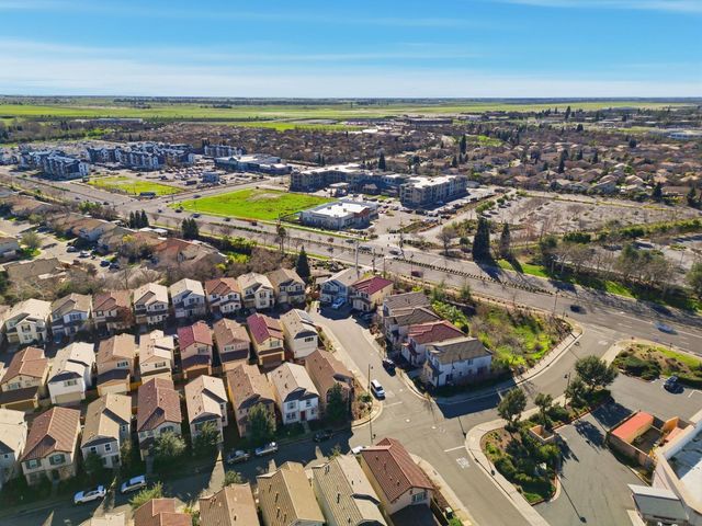 10946 International Dr, Rancho Cordova, CA 95670