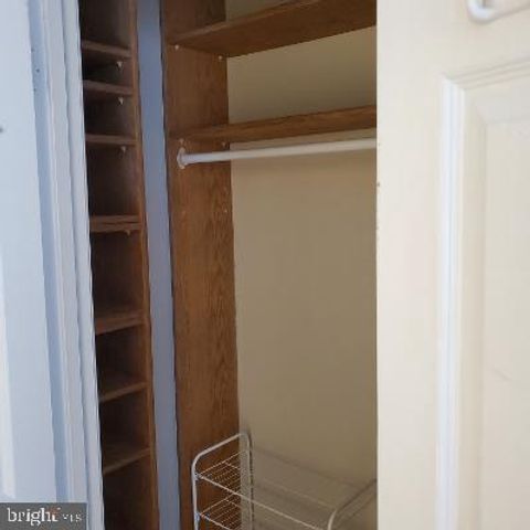 1232 N VERNON ST, Arlington, VA 22201