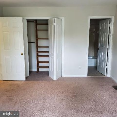 1232 N VERNON ST, Arlington, VA 22201