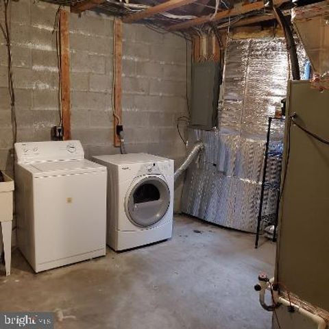 1232 N VERNON ST, Arlington, VA 22201