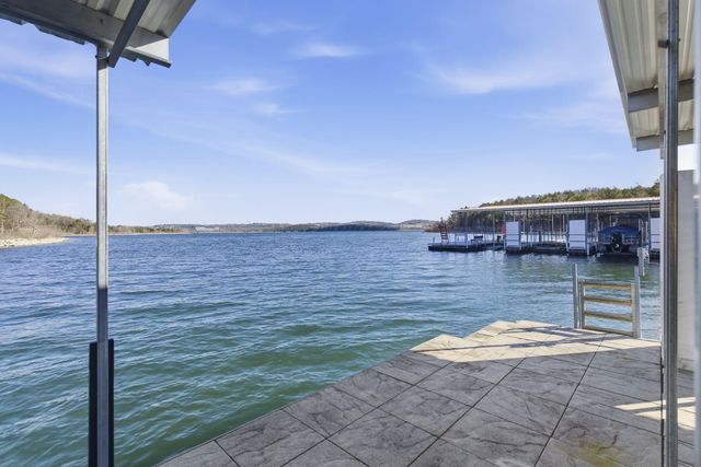 434 Rest Haven Lane, Blue Eye, MO 65611