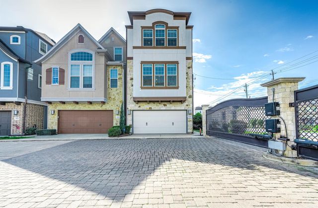 11027 Acorn Falls Drive, Houston, TX 77043