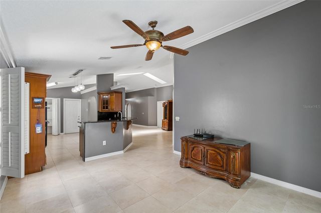 1008 OLD BARN ROAD, Orlando, FL 32825