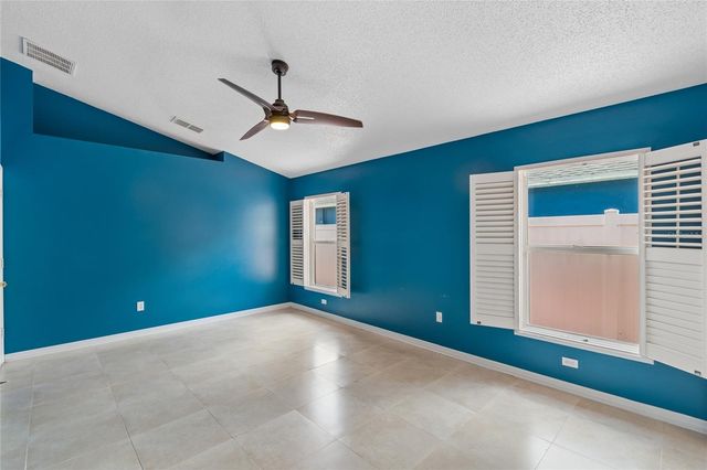 1008 OLD BARN ROAD, Orlando, FL 32825