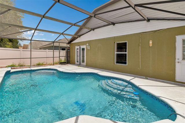 1008 OLD BARN ROAD, Orlando, FL 32825