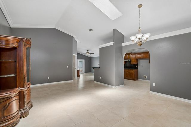 1008 OLD BARN ROAD, Orlando, FL 32825