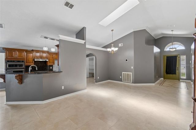 1008 OLD BARN ROAD, Orlando, FL 32825