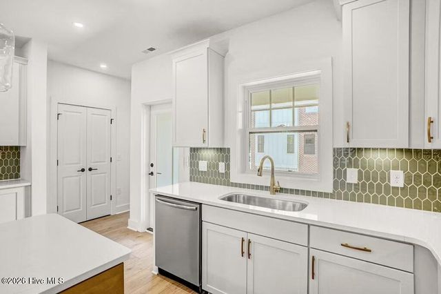 106 Lexington Lane, Southern Pines, NC 28387