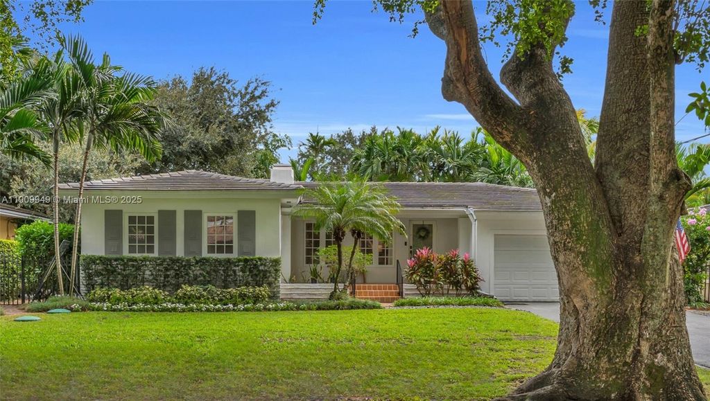 1536 Alegriano Ave, Coral Gables, FL 33146