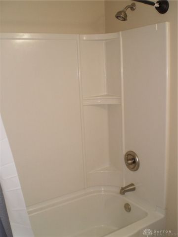 5041 Pepper Drive, Huber Heights, OH 45424