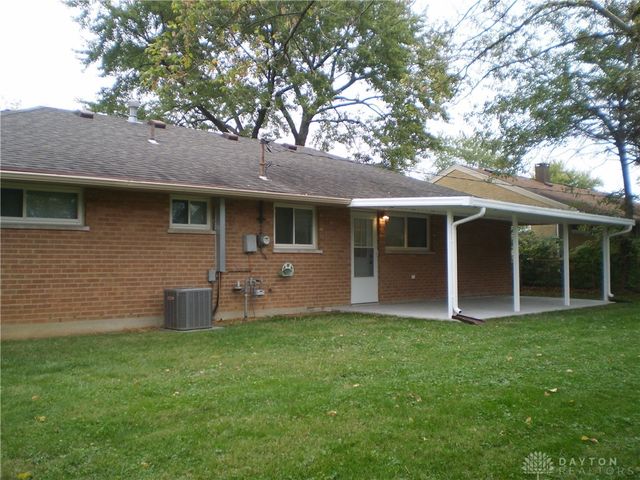 5041 Pepper Drive, Huber Heights, OH 45424