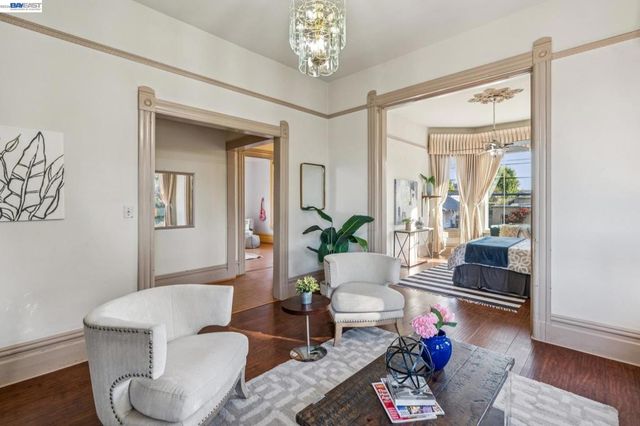 1801 Buena Vista Ave, Alameda, CA 94501