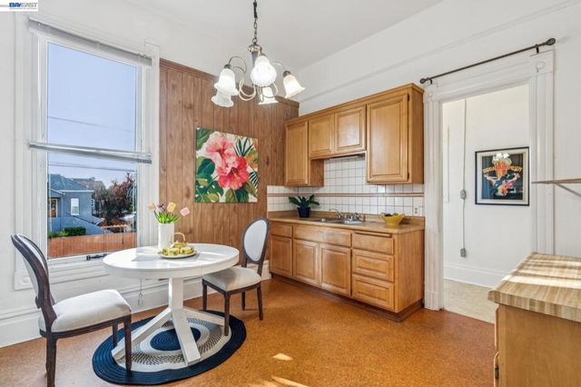 1801 Buena Vista Ave, Alameda, CA 94501