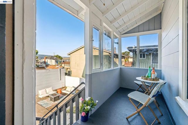1801 Buena Vista Ave, Alameda, CA 94501