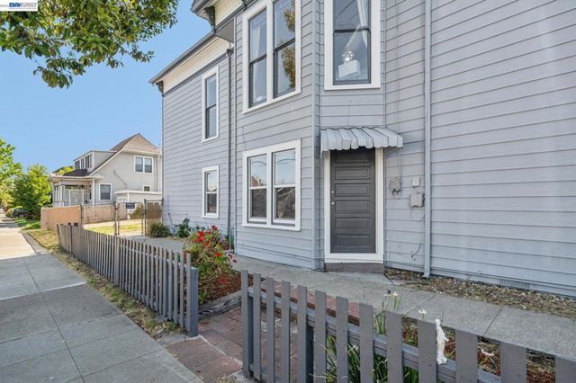 1801 Buena Vista Ave, Alameda, CA 94501