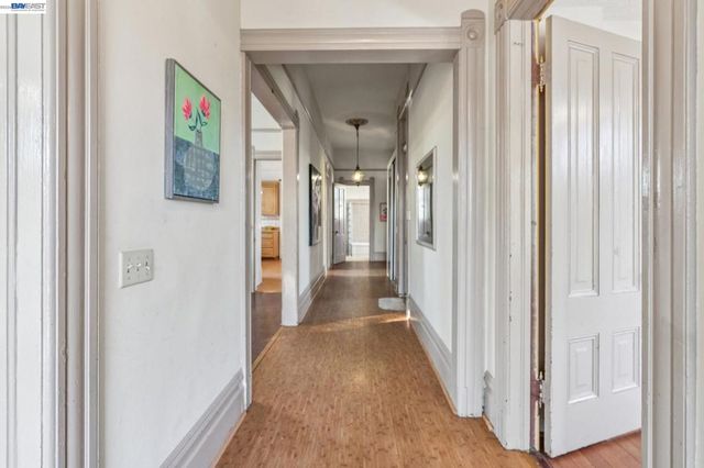 1801 Buena Vista Ave, Alameda, CA 94501