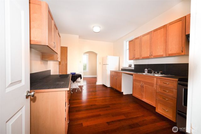 1612 21st Street, Everett, WA 98201