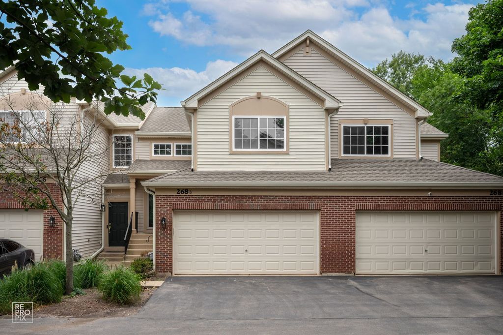 268 Southwicke Drive B, Streamwood, IL 60107