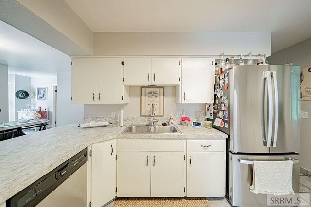 240 Tautphaus Drive, Idaho Falls, ID 83402