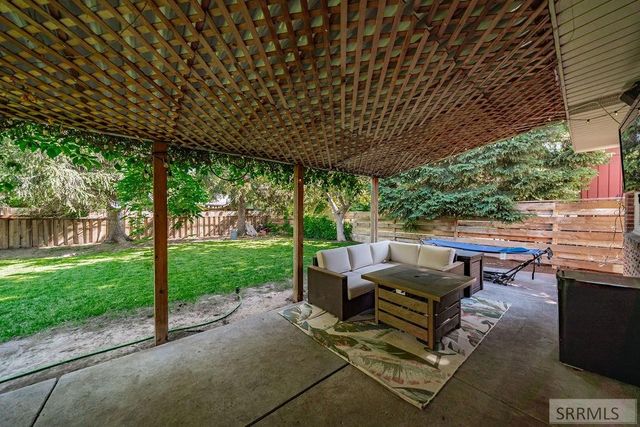 240 Tautphaus Drive, Idaho Falls, ID 83402