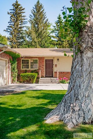 240 Tautphaus Drive, Idaho Falls, ID 83402