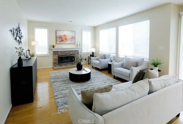 60 Edenbrook, Irvine, CA 92620