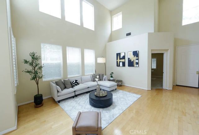60 Edenbrook, Irvine, CA 92620