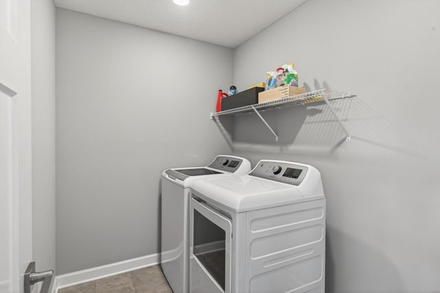 2150 Johanna Circle, Hugo, MN 55038