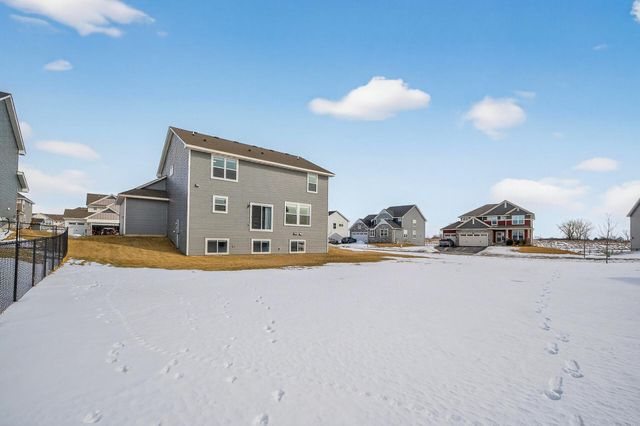 2150 Johanna Circle, Hugo, MN 55038