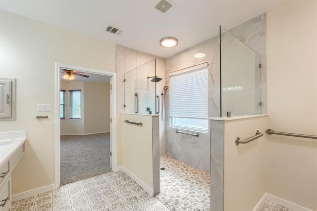 318 Blossom Valley STRM, Buda, TX 78610