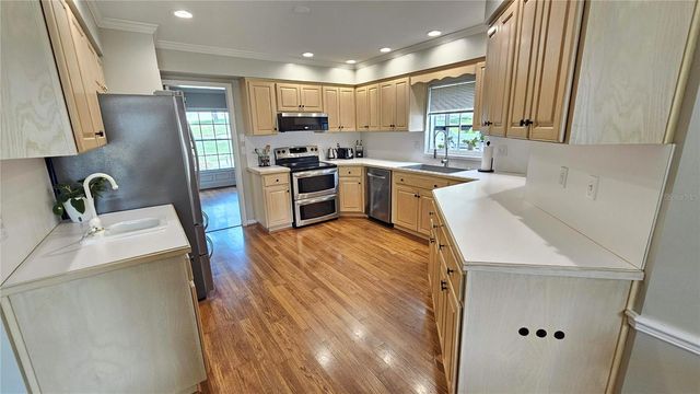 184 LAKE OTIS ROAD, Winter Haven, FL 33884