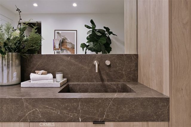 4433 Kraft, Studio City, CA 91602