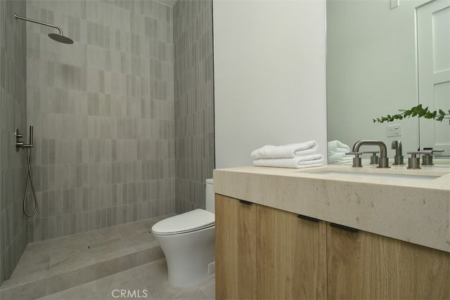 4433 Kraft, Studio City, CA 91602