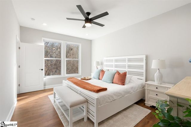 711 Rockcliffe Street, Greenville, SC 29617