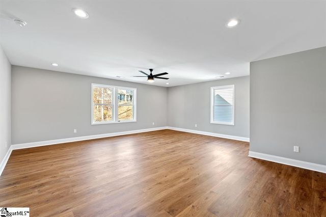 711 Rockcliffe Street, Greenville, SC 29617