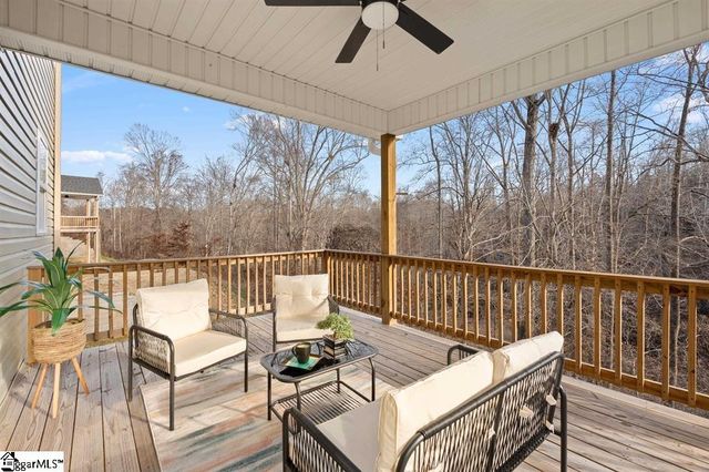 711 Rockcliffe Street, Greenville, SC 29617