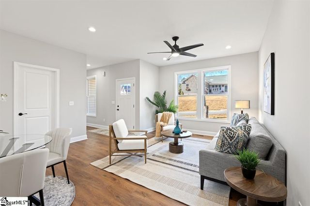 711 Rockcliffe Street, Greenville, SC 29617