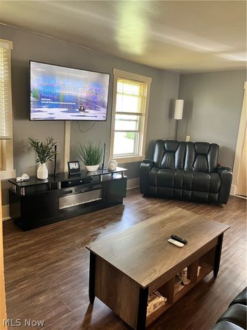 175 Wayne Street, Rittman, OH 44270