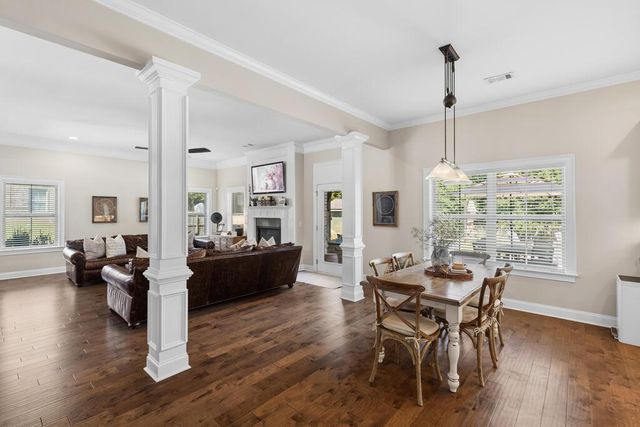 100 Tablerock Court, Dothan, AL 36301